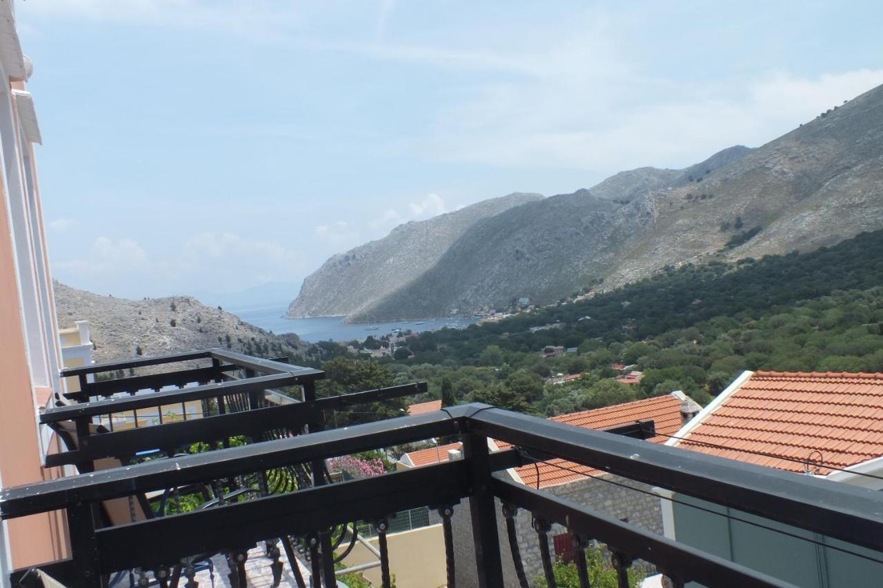 Anastasia * Symi